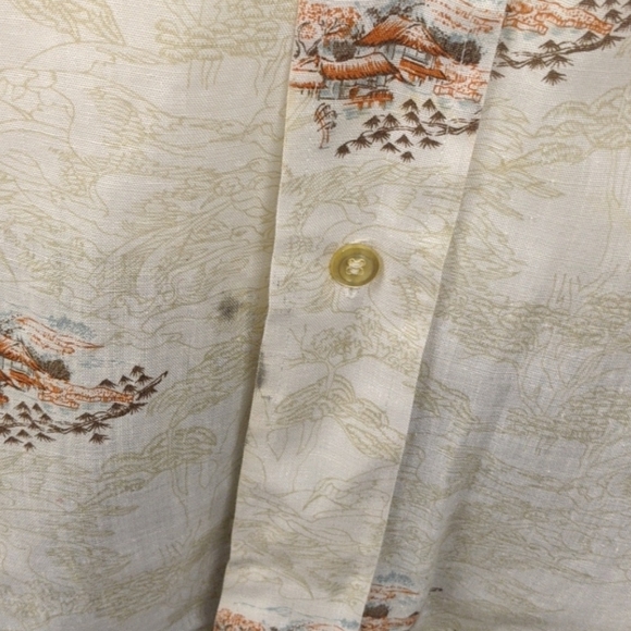 Vintage button down shirt with Asian print - Picture 4 of 8